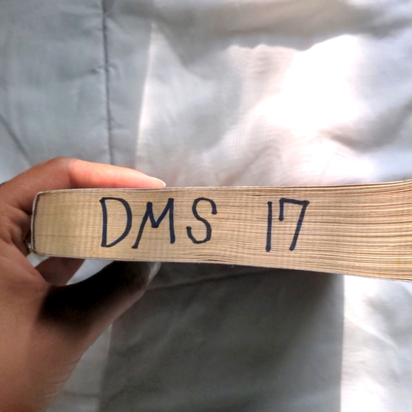 WING & CLAW forest of wonders book - Picture 3 of 3